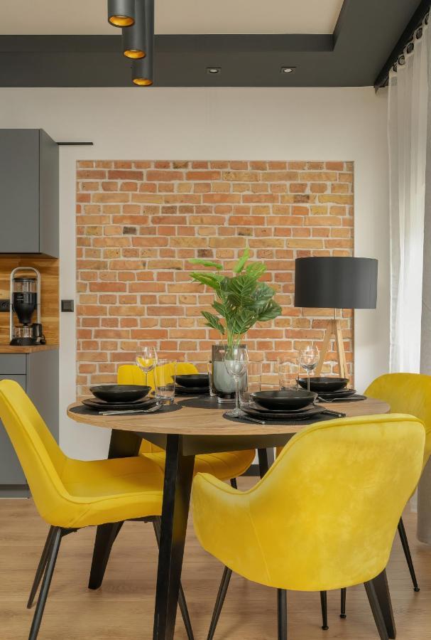 Komeda Apartment Hidden In Poznan Old Town By Noclegi Renters Екстер'єр фото